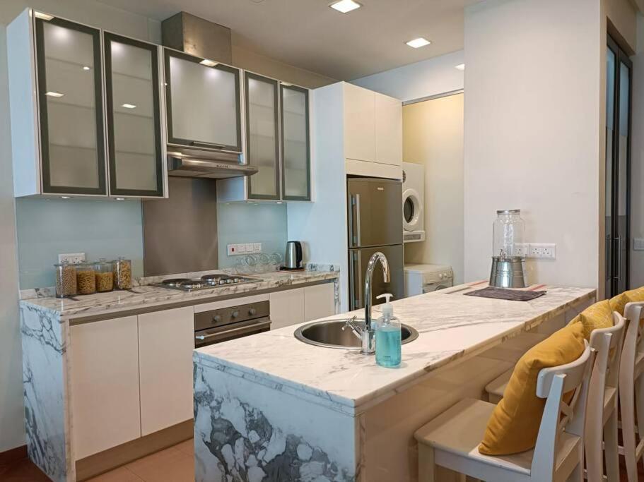 Straits Quay Marina Suites Penang 3E By Aurorahomes Bagan Jermal Εξωτερικό φωτογραφία